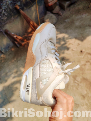 Air jordan 4 sneakers